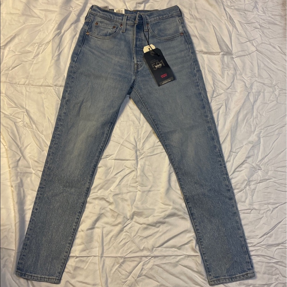 NWT Women’s 501 skinny jeans size 26